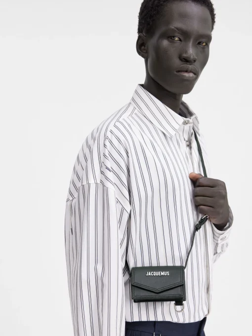 The Azur cardholder