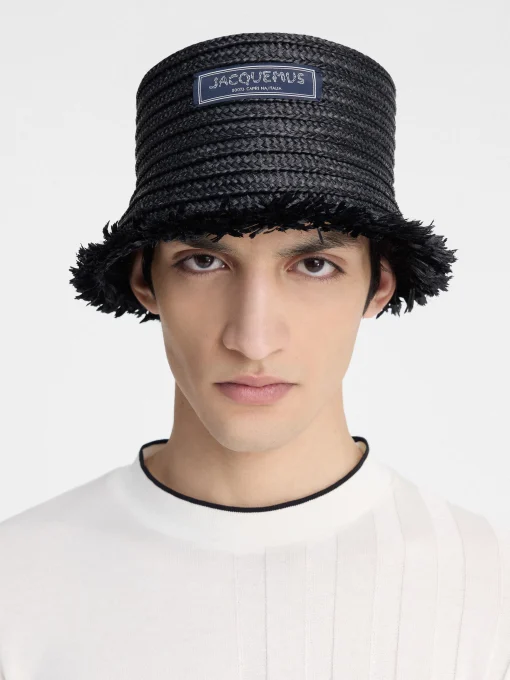 The Bacino bucket hat