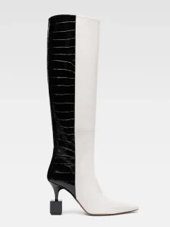 The Bisou boots