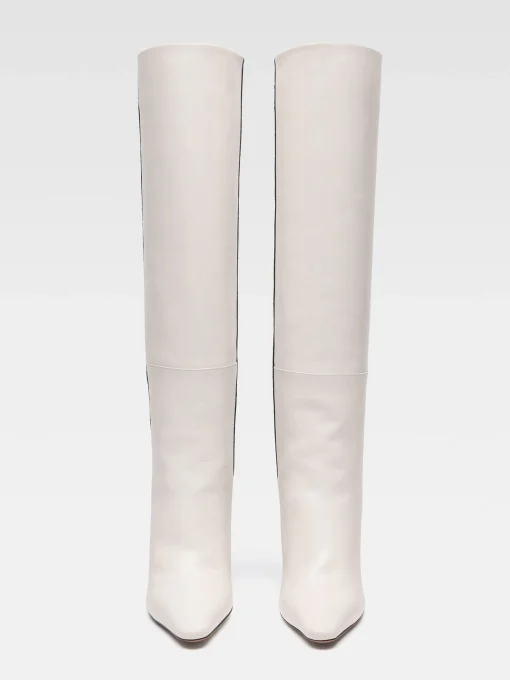 The Bisou boots