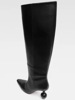 The Bisou boots