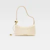 The Bisou Perle