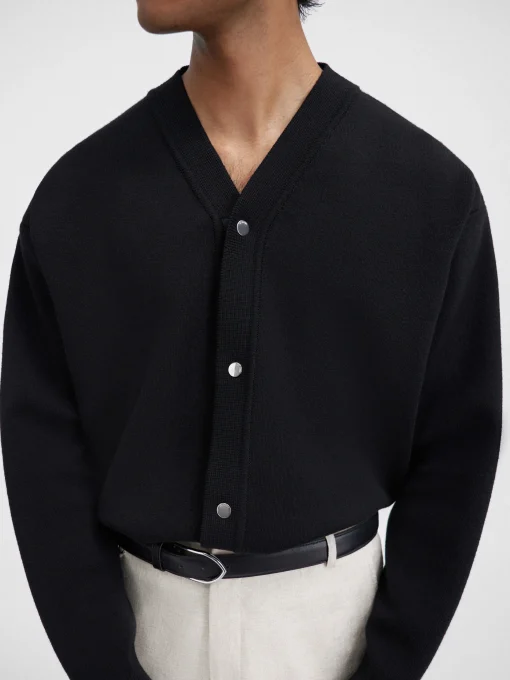 The buttoned cardigan