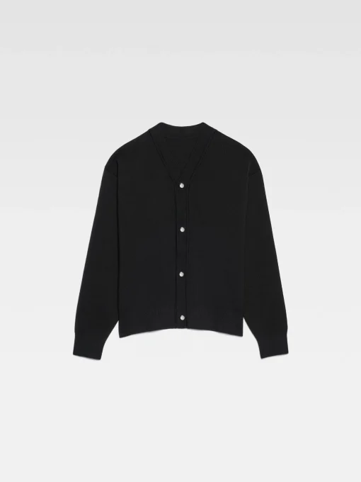 The buttoned cardigan