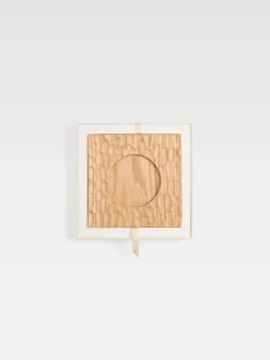 The candle stand