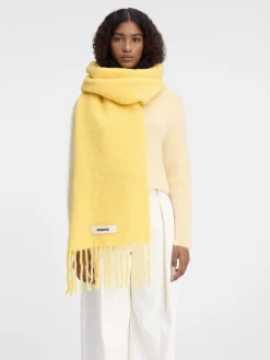 The Carro scarf