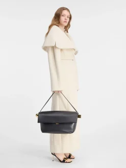 The Caruso coat