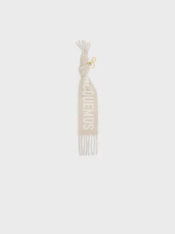 The écharpe keychain