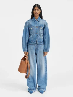 The denim de-Nîmes jacket
