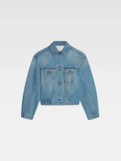 The denim de-Nîmes jacket