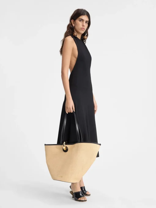 The Favola dress