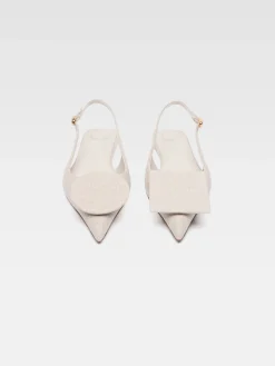 The flat Duelo slingbacks