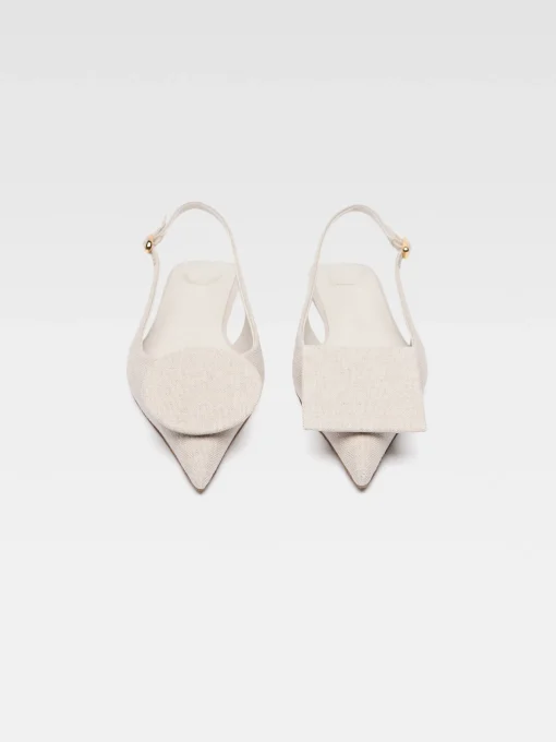 The flat Duelo slingbacks