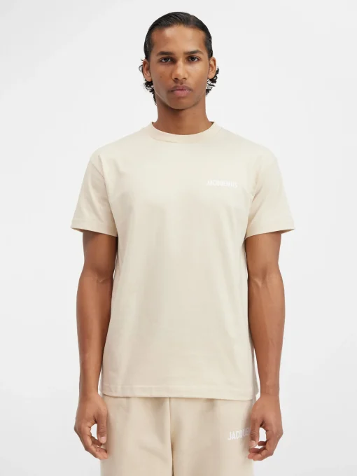 The Jacquemus t-shirt