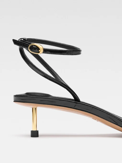 The low Regalo sandals