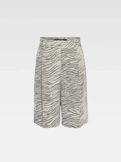 The Navega shorts