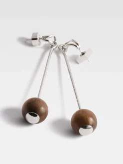 The Nodo earrings