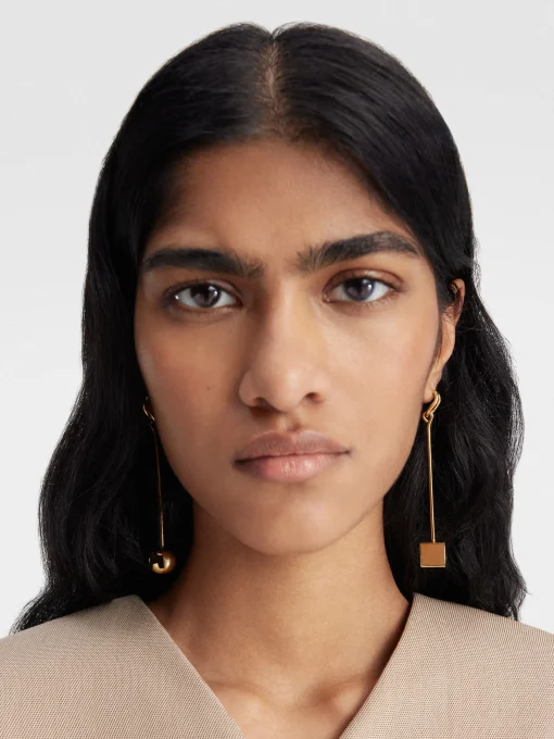 The Nodo earrings