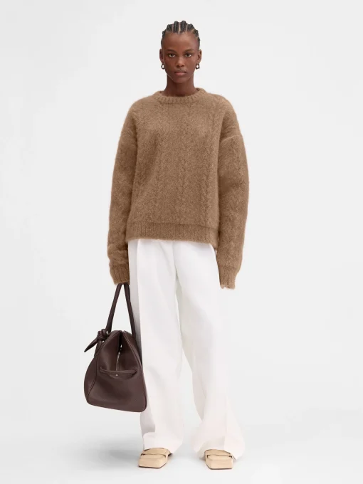 The Nuvola sweater
