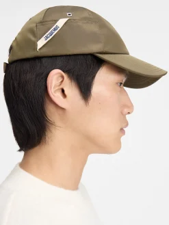 The Ovalie cap