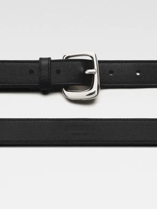 The Ovalo belt