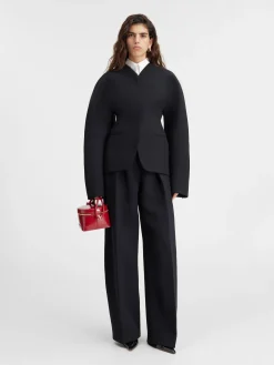 The Ovalo jacket