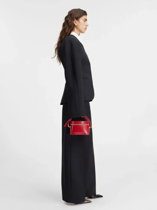 The Ovalo jacket