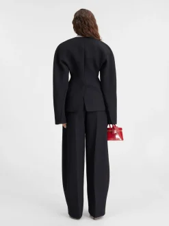 The Ovalo jacket