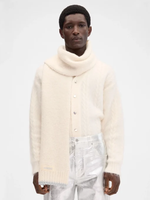 The Paoli scarf