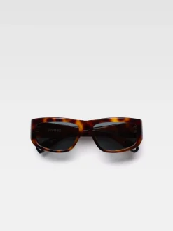 The Pilota sunglasses