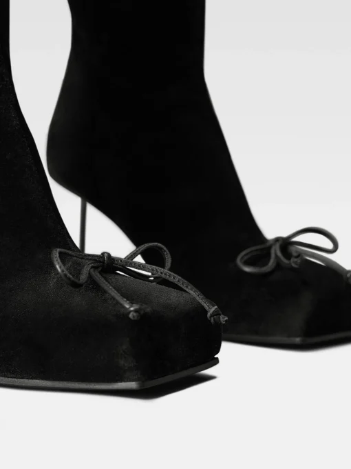 The Pilou boots