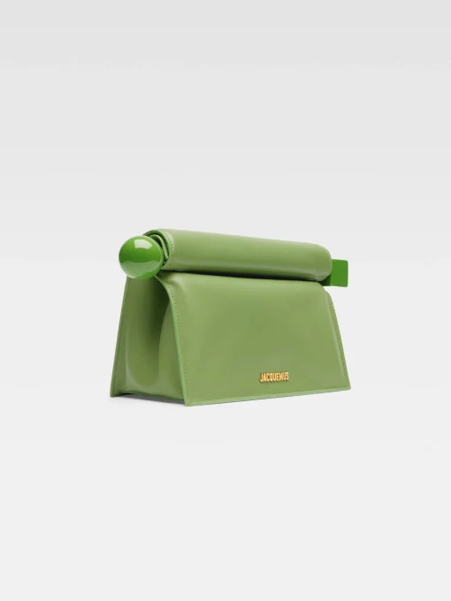 The Rond Carré clutch