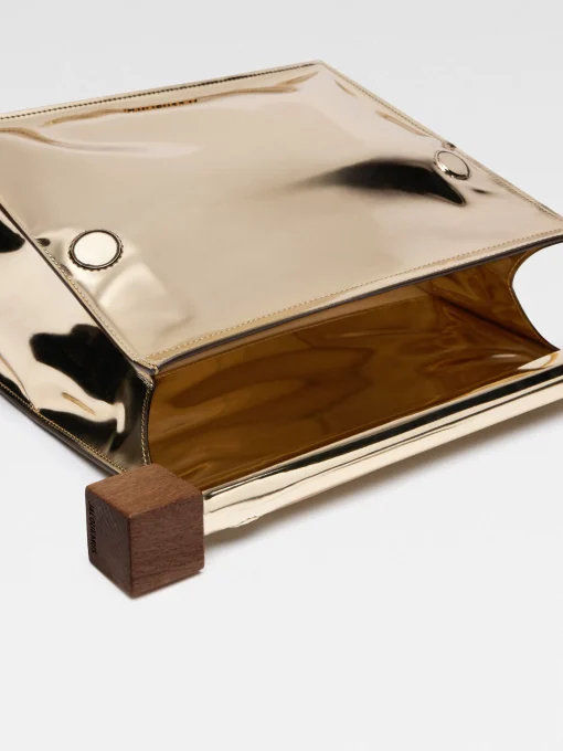 The Rond Carré clutch