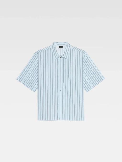 The short-sleeve shirt