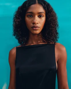 The Spoglio dress