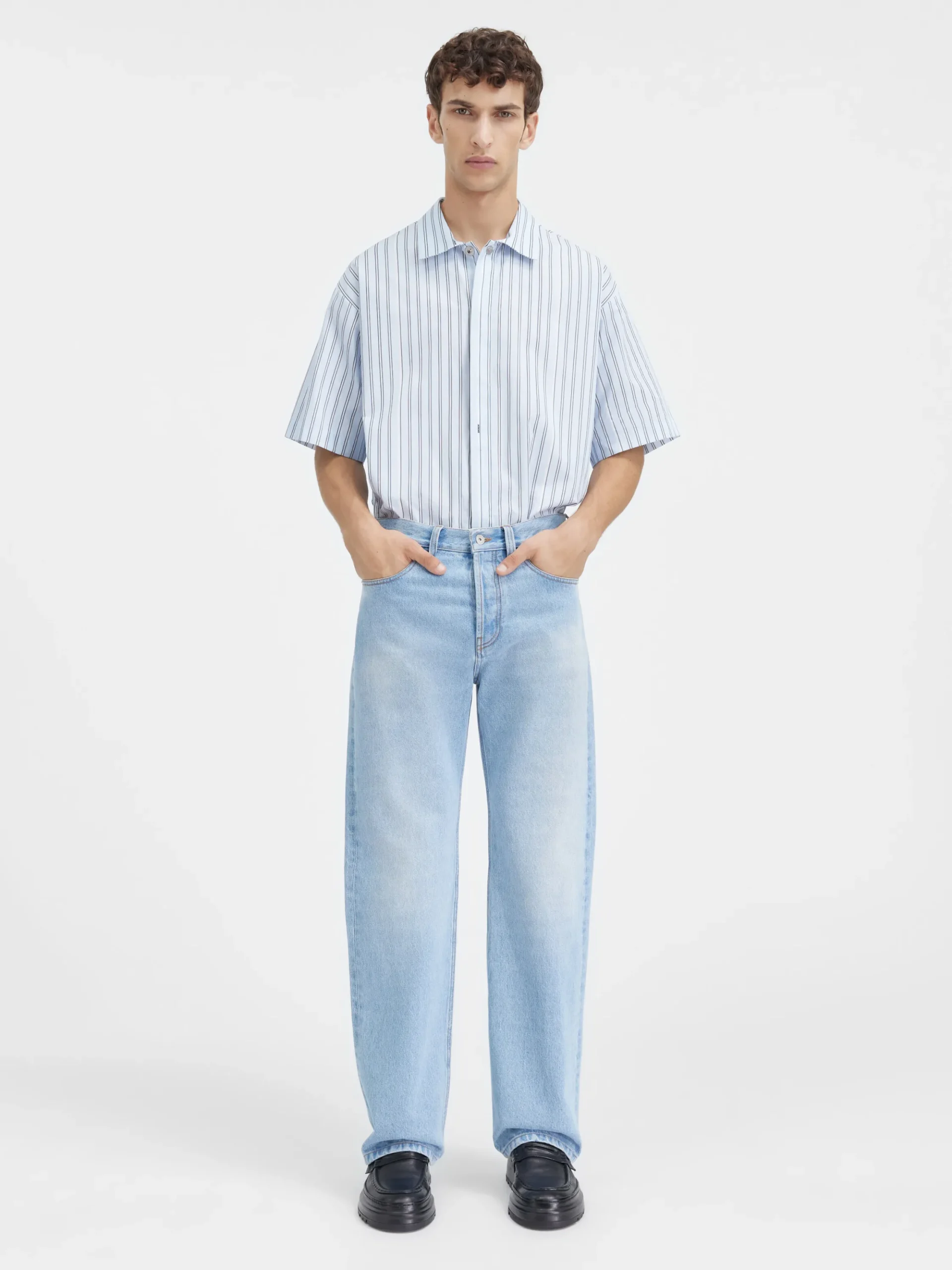 The straight de-Nîmes denim pants