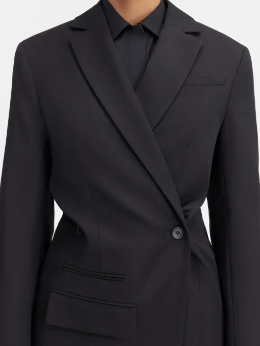 The Tibau jacket